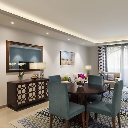 Al Najada Doha Hotel Apartments By Oaks Экстерьер фото