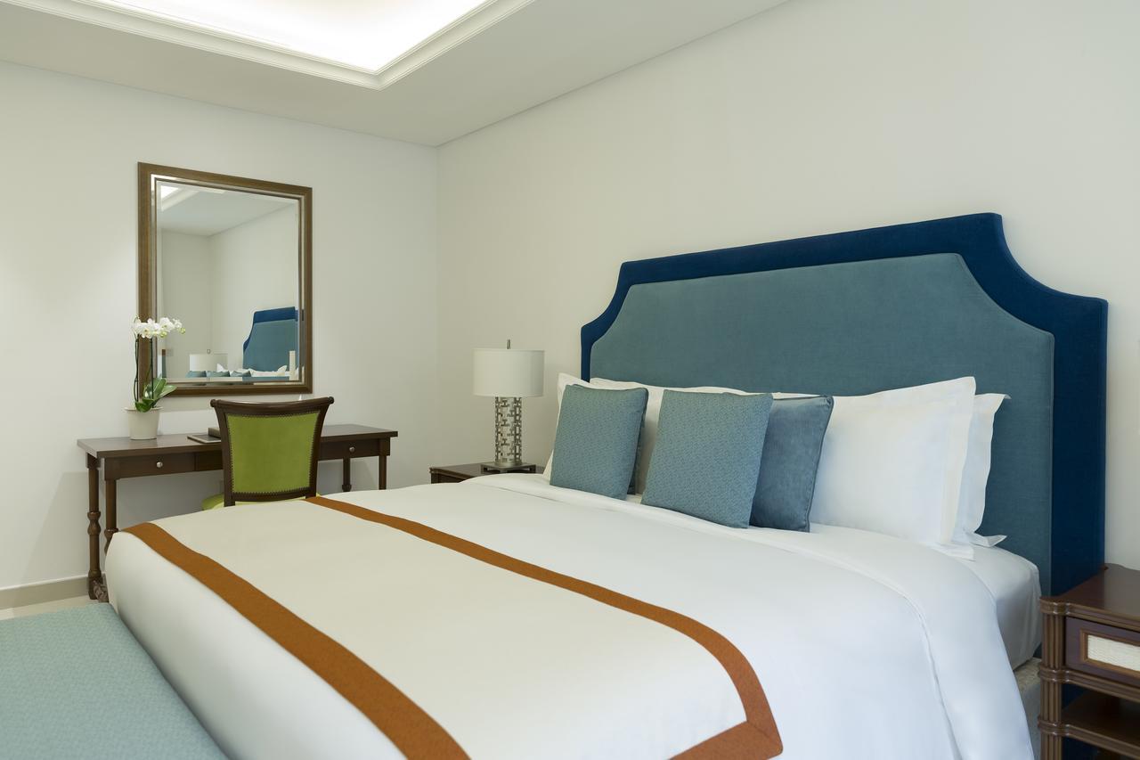 Al Najada Doha Hotel Apartments By Oaks Экстерьер фото